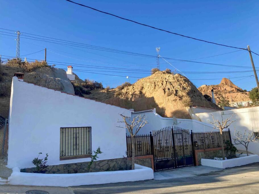 Casa Cueva Rural Estacion De Guadix 빌라 외부 사진